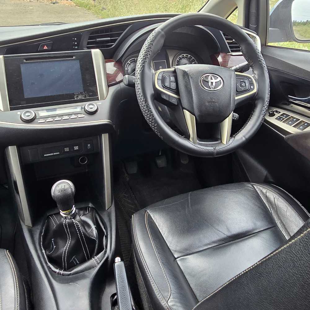 Innova Crysta 2.4Z