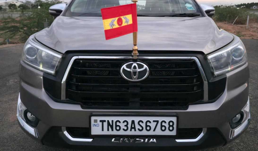 Innova-Crysta-2.4Z